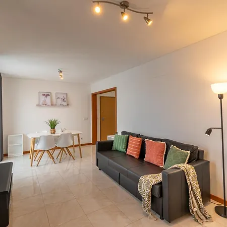 Atlantic Town 3 - Free Parking Apartment